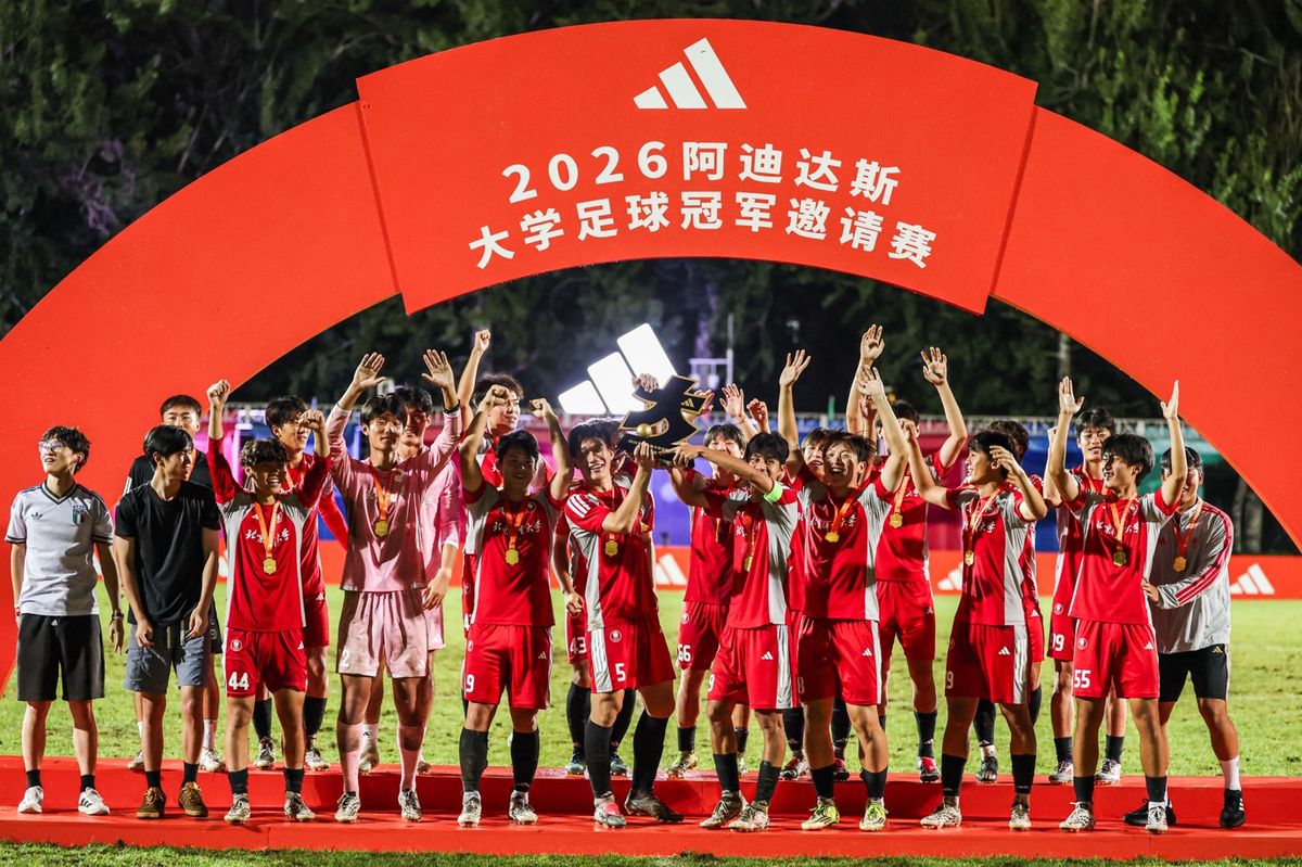 辽宁男篮三外援全出炉：重签夺冠外援库珀 搭档克里斯+爱德华兹